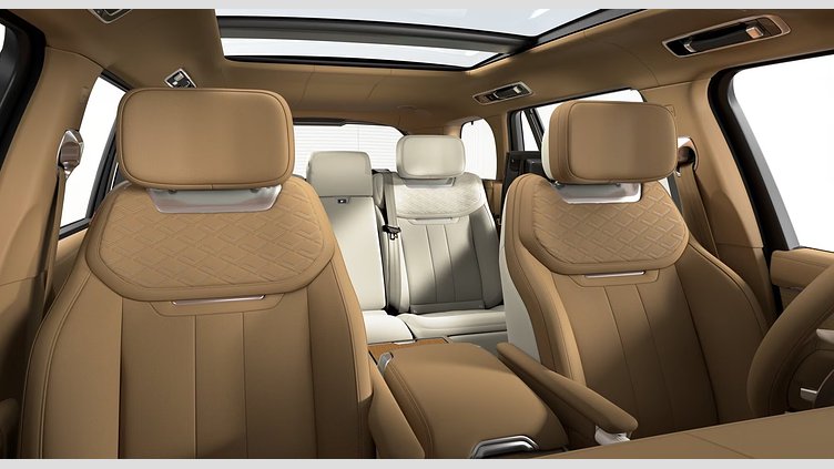 2025 New Land Rover Range Rover Ostuni Pearl White P615 Petrol Mild Hybrid MY25 Long Wheelbase 615 SV