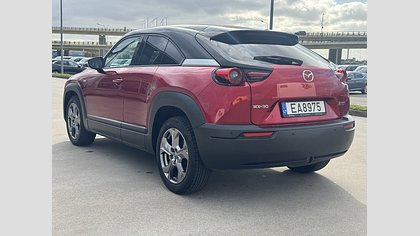 2023 NAUDOTI AUTOMOBILIAI Mazda MX-30 Soul Red Crystal modelio su 35,5 kWh „e-Skyactiv“ varikliu Makoto Premium Pack (2)