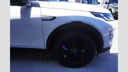 Discovery Sport 8