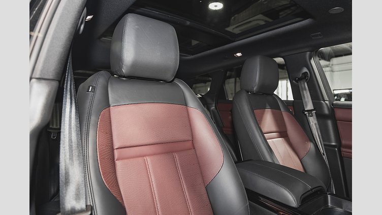 2024 Approved Land Rover Range Rover Evoque Santorini Black Ingenium 2,0 litre 4-cylinder 249PS Turbocharged Petrol DYNAMIC HSE P250