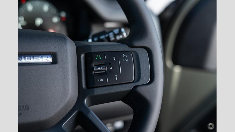 2025 Approved Land Rover Defender 130 Pangea Green D350 Diesel Mild Hybrid X-Dynamic SE