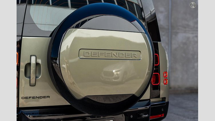 2025 Approved Land Rover Defender 130 Pangea Green D350 Diesel Mild Hybrid X-Dynamic SE