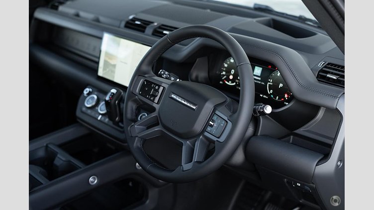 2025 Approved Land Rover Defender 130 Pangea Green D350 Diesel Mild Hybrid X-Dynamic SE
