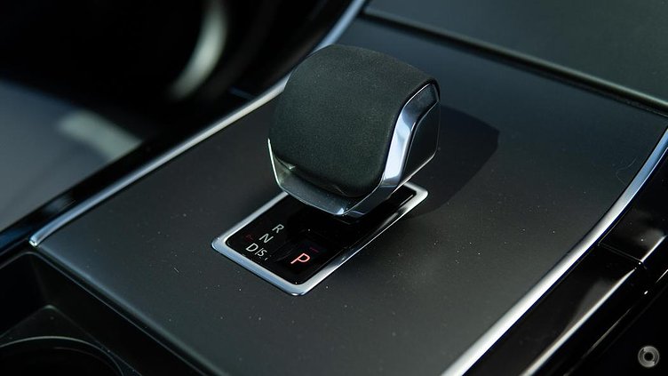 2025 Approved Land Rover Range Rover Evoque Carpathian Grey P250 Petrol Mild Hybrid Standard Wheelbase Dynamic SE