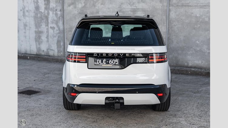 2024 Approved Land Rover Discovery Fuji White D300 Diesel Mild Hybrid Standard Wheelbase Dynamic SE