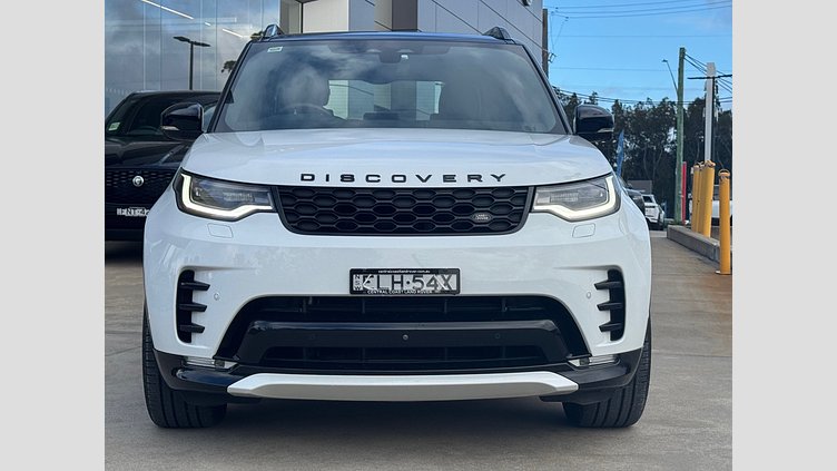2021 Approved Land Rover Discovery Fuji White D300 AWD AUTOMATIC R-DYNAMIC S