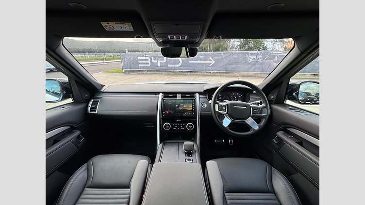 2021 Approved Land Rover Discovery Fuji White D300 AWD AUTOMATIC R-DYNAMIC S