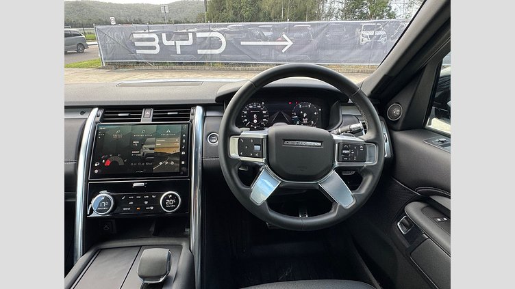 2021 Approved Land Rover Discovery Fuji White D300 AWD AUTOMATIC R-DYNAMIC S