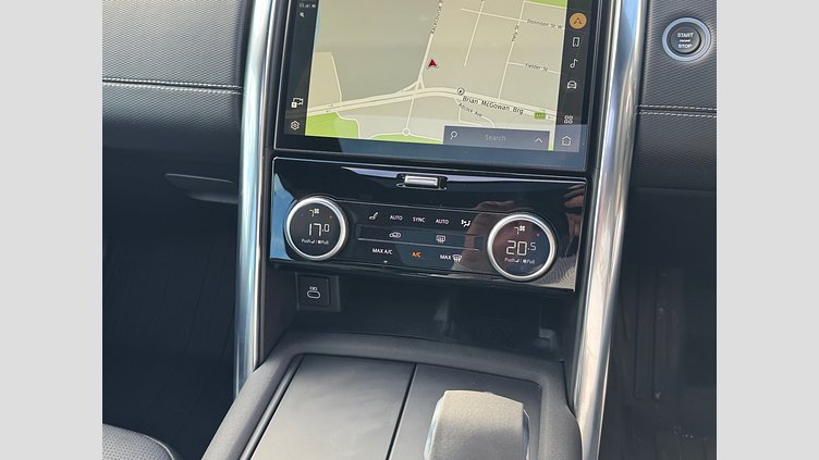 2021 Approved Land Rover Discovery Fuji White D300 AWD AUTOMATIC R-DYNAMIC S