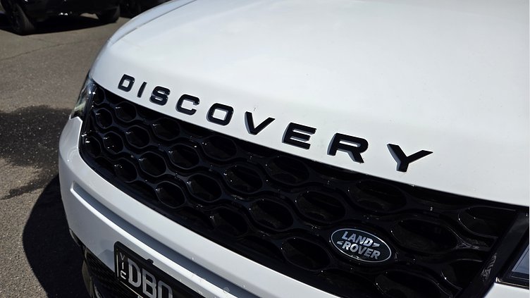 2024 Approved Land Rover Discovery Sport Fuji White P250 Petrol P250 Dynamic SE