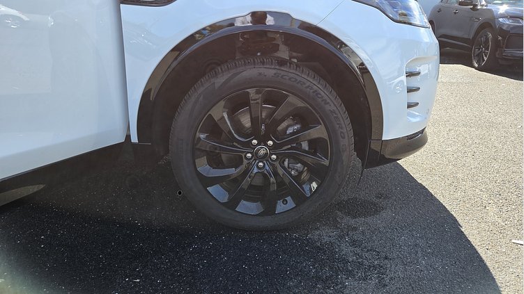 2024 Approved Land Rover Discovery Sport Fuji White P250 Petrol P250 Dynamic SE