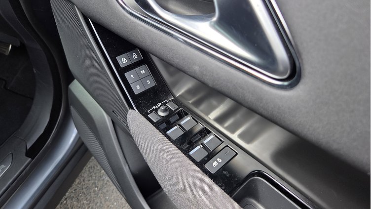 2024 Approved Land Rover Range Rover Velar Zadar Grey P400e Petrol Plug-in Hybrid P400e Dynamic HSE