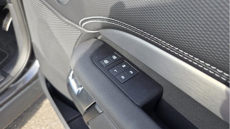 2025 Approved Land Rover Discovery Carpathian Grey D350 Diesel Mild Hybrid D350 Dynamic SE