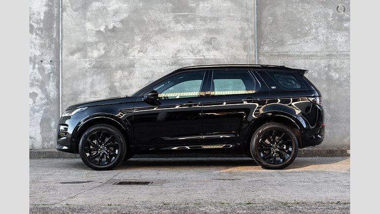 2025 Approved Land Rover Discovery Sport Santorini Black P250 Standard Wheelbase Dynamic SE