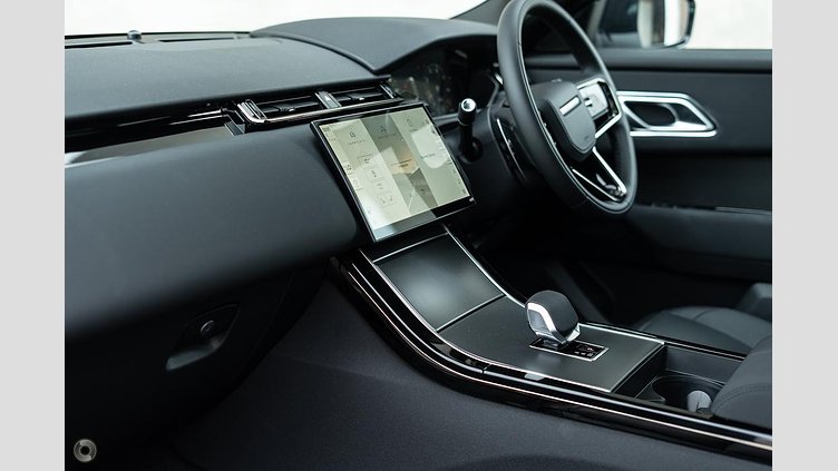 2025 New Land Rover Range Rover Velar Fuji White P250 Petrol Standard Wheelbase Dynamic SE