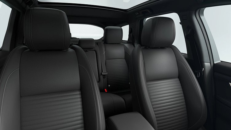 2025 New Land Rover Discovery Sport Santorini Black P250 Standard Wheelbase Dynamic SE