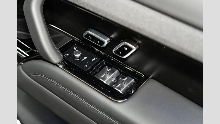 2024 Approved Land Rover Range Rover Sport Carbon Bronze in Matte Finish P635 - 4.4 litre 8-cylinder 467kW Twin Turbocharged Petrol MHEV (Automatic) P635 SV Edition One - 24MY