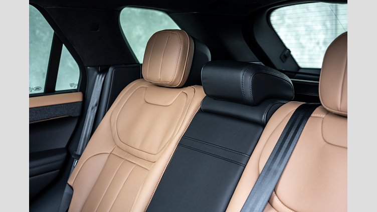 2025 New Land Rover Range Rover Sport British Racing Green P530 Petrol Mild Hybrid Autobiography