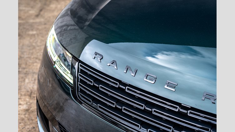 2025 New Land Rover Range Rover Sport British Racing Green P530 Petrol Mild Hybrid Autobiography