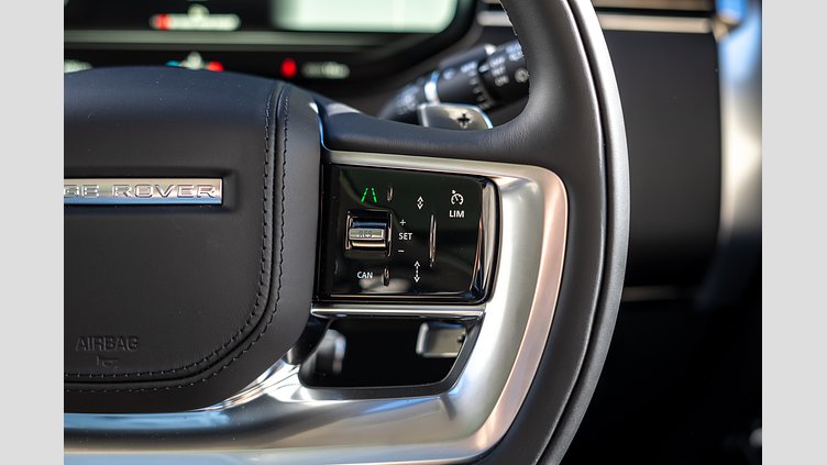 2025 New Land Rover Range Rover Hakuba Silver P530 Petrol Mild Hybrid Standard Wheelbase HSE
