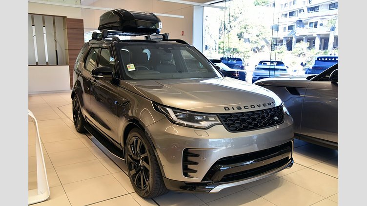 2025 New Land Rover Discovery Silicon Silver D350 Diesel Mild Hybrid Dynamic SE