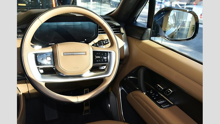 2025 New Land Rover Range Rover Santorini Black D350 Diesel Mild Hybrid Long Wheelbase Seven Seats Autobiography
