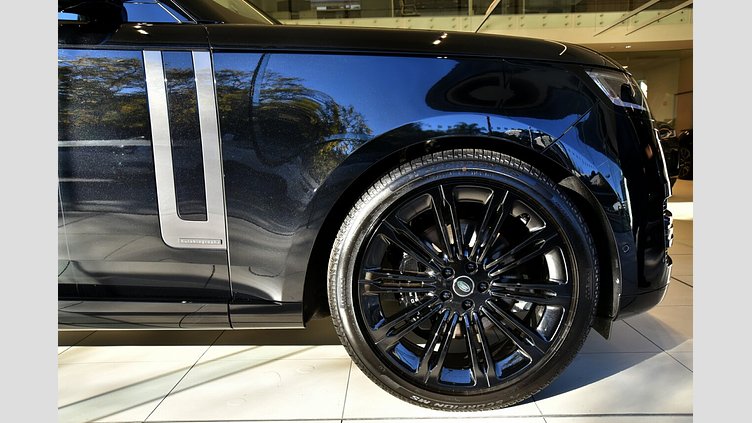 2025 New Land Rover Range Rover Santorini Black D350 Diesel Mild Hybrid Long Wheelbase Seven Seats Autobiography