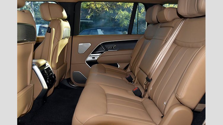 2025 New Land Rover Range Rover Santorini Black D350 Diesel Mild Hybrid Long Wheelbase Seven Seats Autobiography