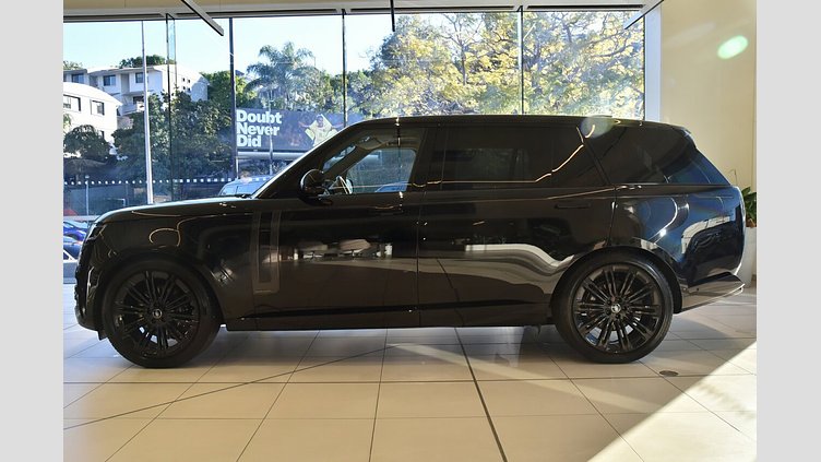 2025 New Land Rover Range Rover Santorini Black D350 Diesel Mild Hybrid Long Wheelbase Seven Seats Autobiography