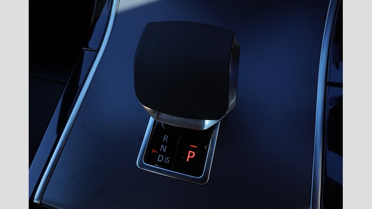 2024 Approved Land Rover Range Rover Velar Santorini Black P250 Petrol Standard Wheelbase Dynamic SE