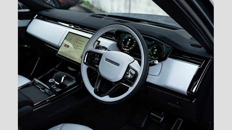 2025 Approved Land Rover Range Rover Sport Varesine Blue P460e Petrol Plug-in Hybrid Dynamic HSE