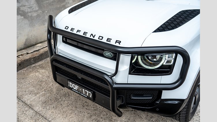 2025 Approved Land Rover Defender 110 Fuji White D350 Diesel Mild Hybrid X-Dynamic SE