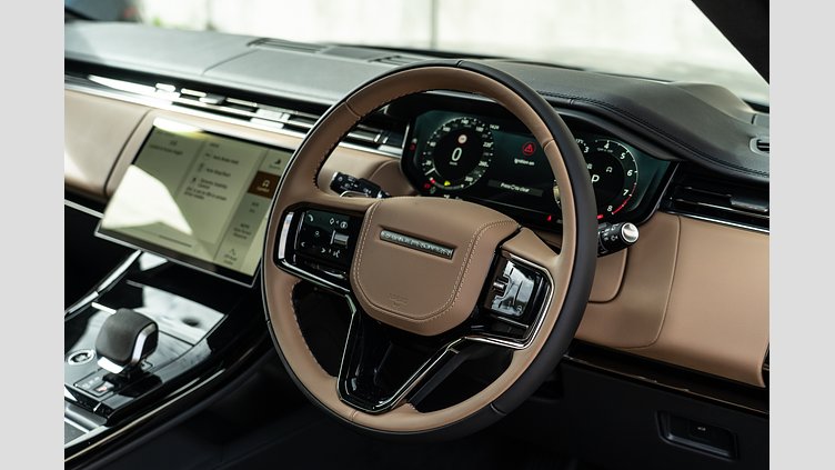 2025 New Land Rover Range Rover Sport Santorini Black P530 Petrol Mild Hybrid Autobiography