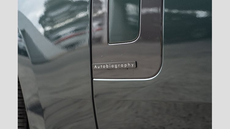 2025 New Land Rover Range Rover Belgravia Green D350 Diesel Mild Hybrid Long Wheelbase Seven Seats Autobiography