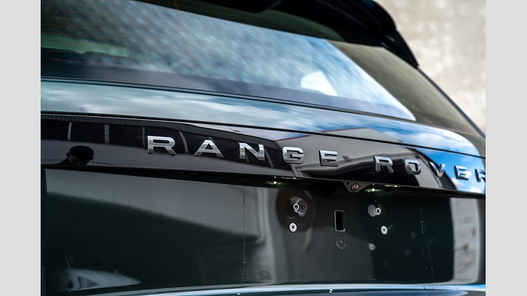 2025 New Land Rover Range Rover Belgravia Green D350 Diesel Mild Hybrid Long Wheelbase Seven Seats Autobiography