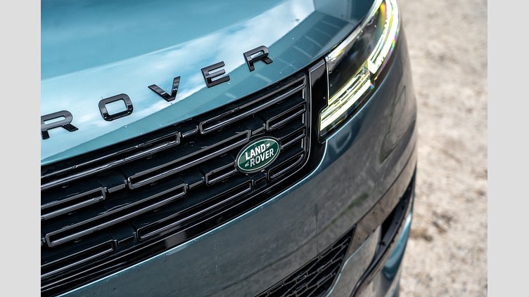 2025 New Land Rover Range Rover Sport Giola Green D300 Diesel Mild Hybrid Dynamic SE
