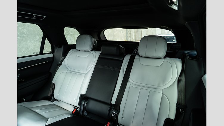 2025 New Land Rover Range Rover Sport Charente Grey D300 Diesel Mild Hybrid Dynamic SE