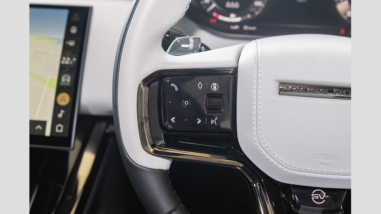 2024 Approved Land Rover Range Rover Sport Flux Silver in Gloss finish 4.4L Twin Turbo Petrol V8 - 467kW P635 SV Edition One 