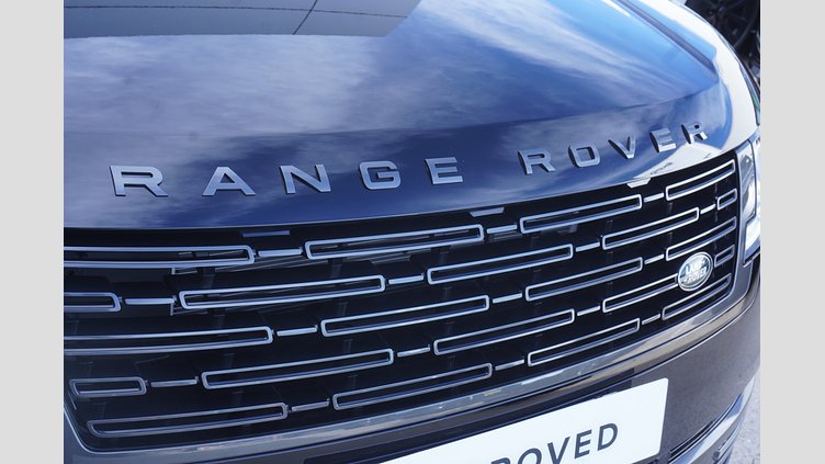 2025 Approved Land Rover Range Rover Santorini Black P530 Petrol Mild Hybrid Standard Wheelbase HSE
