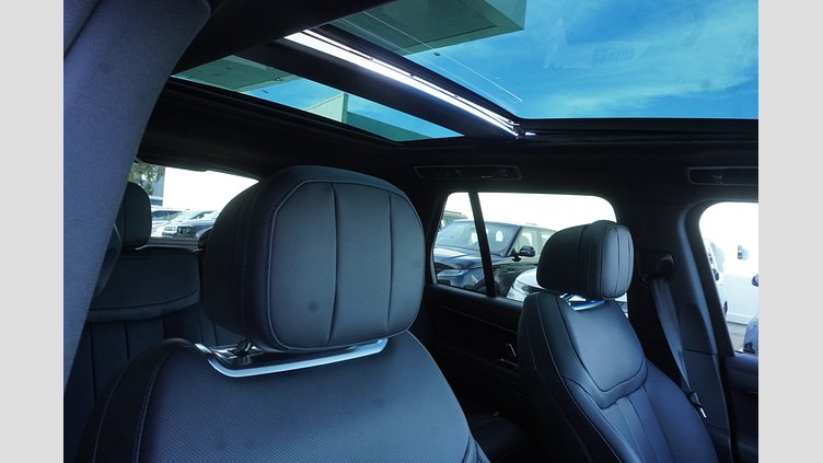2025 Approved Land Rover Range Rover Santorini Black P530 Petrol Mild Hybrid Standard Wheelbase HSE
