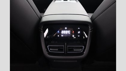 2025 Uusi Mazda 6e Soul Red Crystal 68,8 kWh Takumi (15)