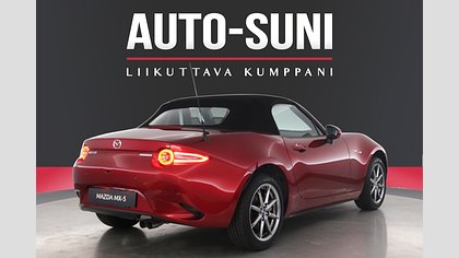 2025 Uusi Mazda MX-5 Soul Red Crystal Soft-top 1.5 (132hv) Skyactiv-G -engine Exclusive-line MT (3)