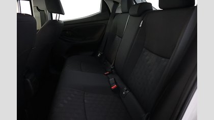 2025 Käytetty Mazda 2 Hybrid Northern White Pearl 1,5(116) AT Exclusive-Line (14)