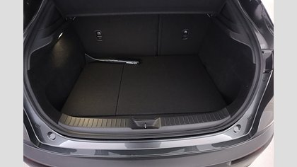 2025 Uusi Mazda CX-30 Machine Gray 2.5 M Hybrid e-Skyactiv G AT Centre-line (16)