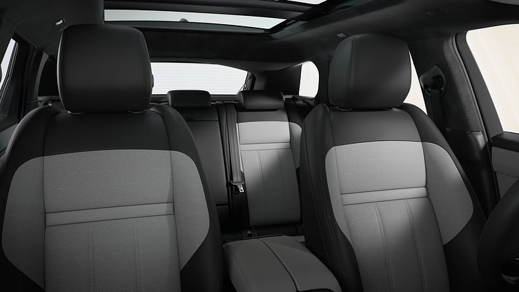 2025 New Land Rover Range Rover Evoque Ostuni Pearl White Petrol Plug In Hybrid Standard Wheelbase Autobiography