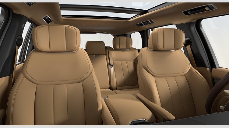 2025 New Land Rover Range Rover Belgravia Green P530 Petrol Mild Hybrid Standard Wheelbase Autobiography