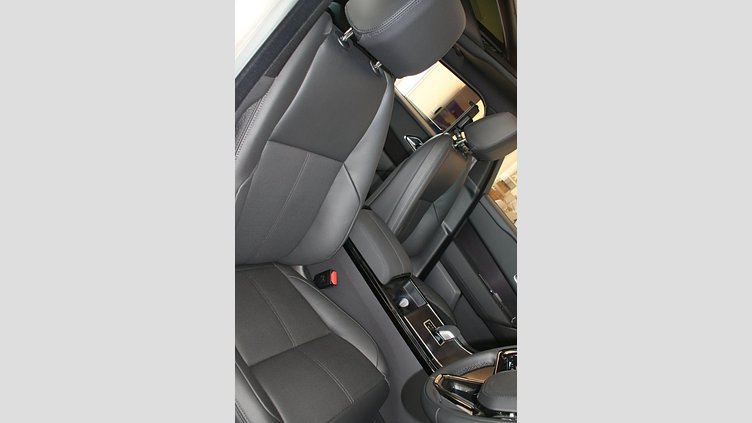 2025 New Land Rover Range Rover Velar Batumi Gold P250 Petrol Standard Wheelbase Dynamic SE