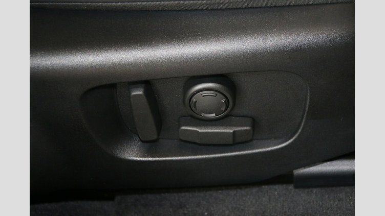 2025 New Land Rover Range Rover Velar Batumi Gold P250 Petrol Standard Wheelbase Dynamic SE