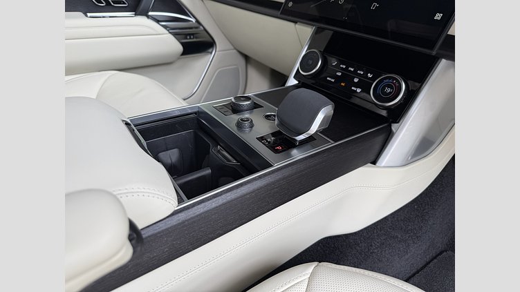 2023 Approved Land Rover Range Rover Santorini Black P530 AWD AUTOMATIC STANDARD WHEELBASE AUTOBIOGRAPHY