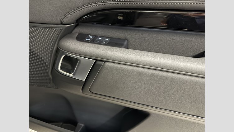 2025 Approved Land Rover Discovery Santorini Black D350 Diesel Mild Hybrid S